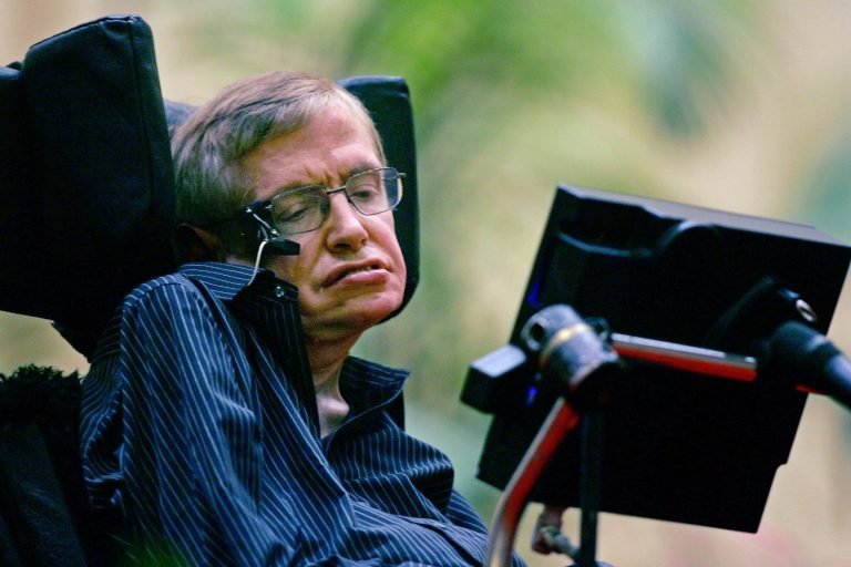 A Concise History of Time is ‘off-base’, Stephen Hawking told teammate