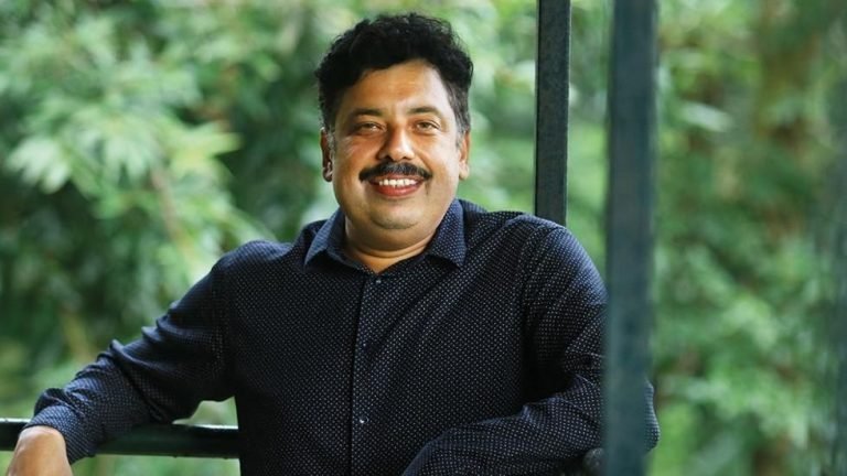 The latest novel by Anand Neelakantan is a romantic comedy based on the Mahabharata.